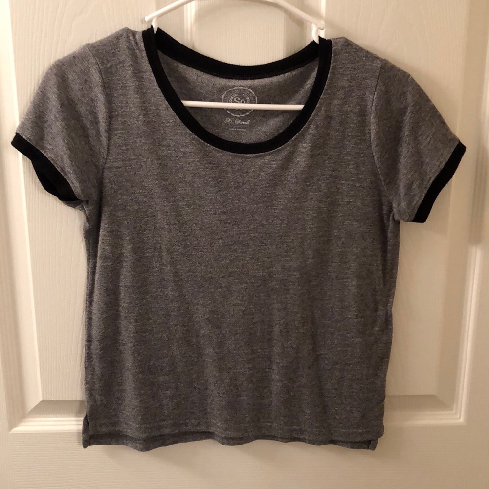 Tee shirt
